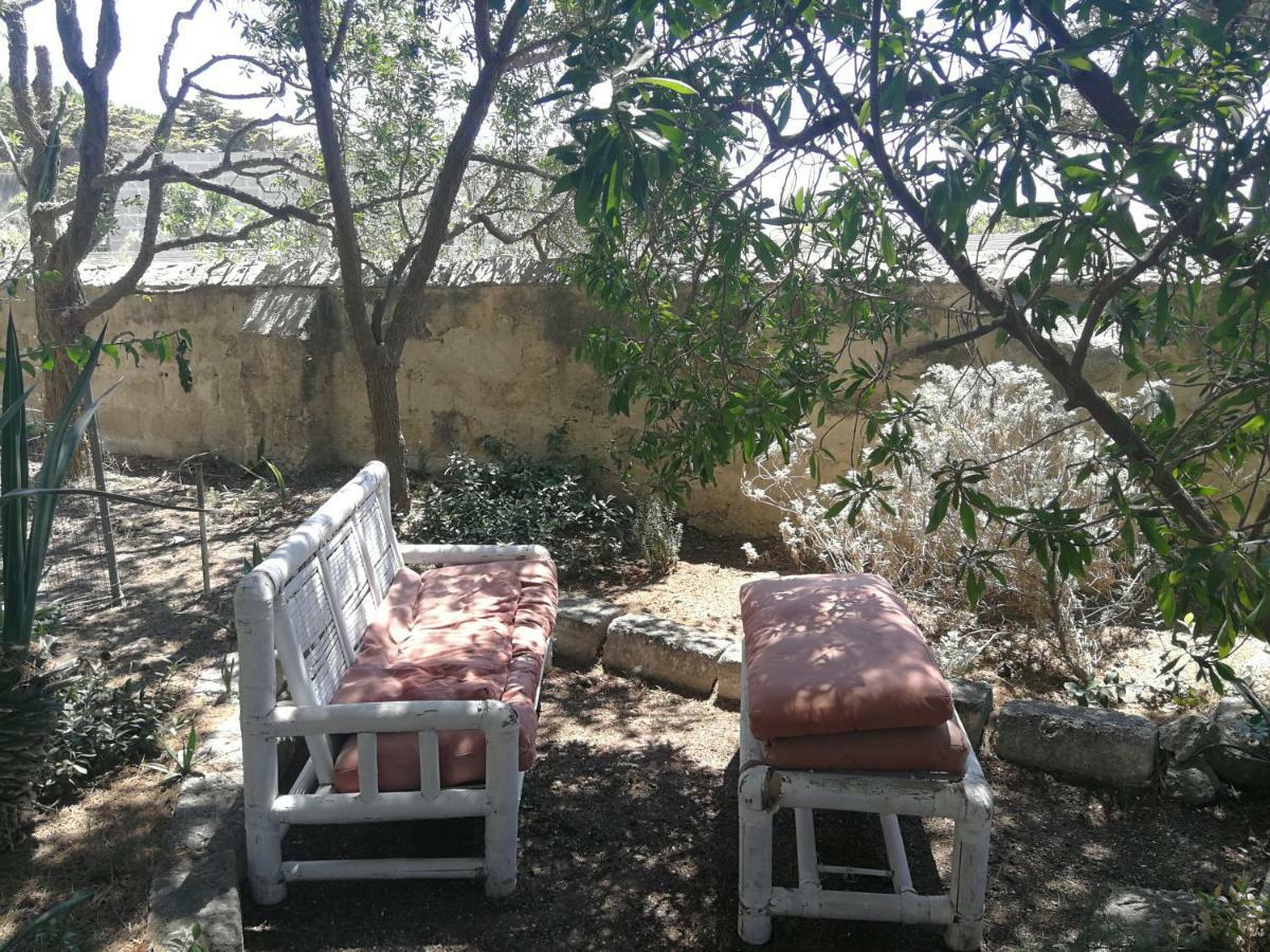 ファヴィニャーナIl Giardino Su Lido Burroneアパートメント エクステリア 写真